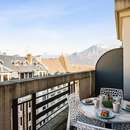 Apartment Balcon Sur Le *