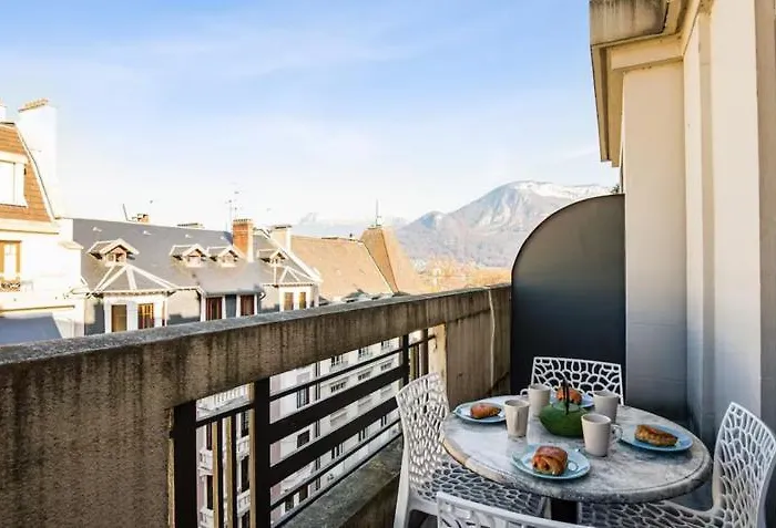 Lejlighed Balcon Sur Le *