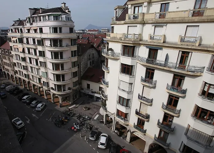 Balcon Sur Le Apartment